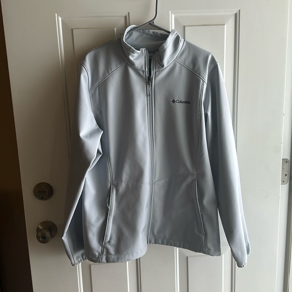 Columbia Jacket - Picture 1 of 4